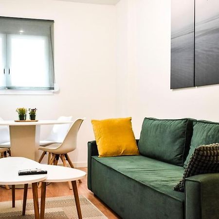 Newly Renovated-City Center Apartment Atene Esterno foto